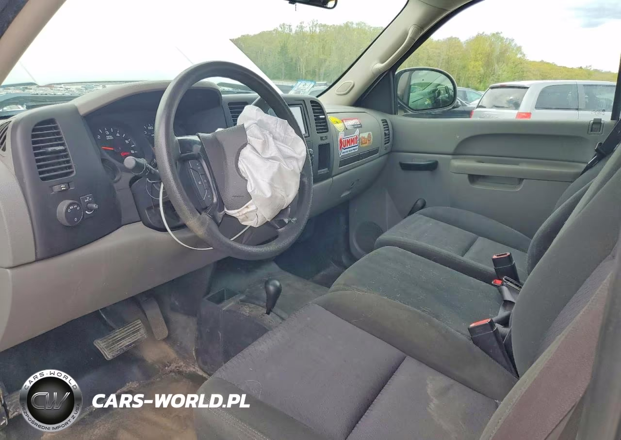 2012 Chevrolet Silverado K1500 VIN:1GCRKPEA5CZ331958 - 8