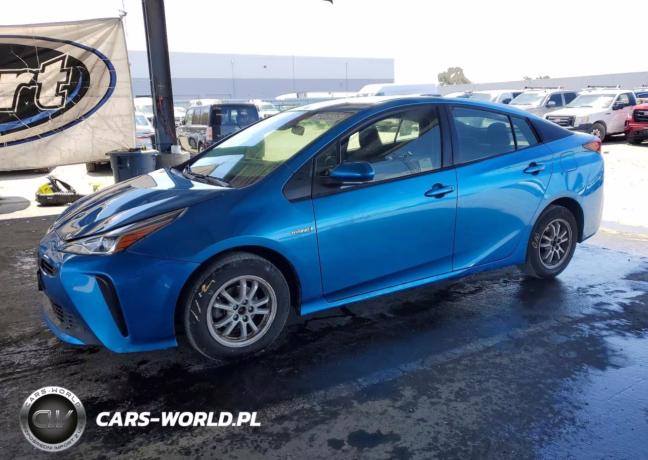 2021 Toyota Prius L Eco
