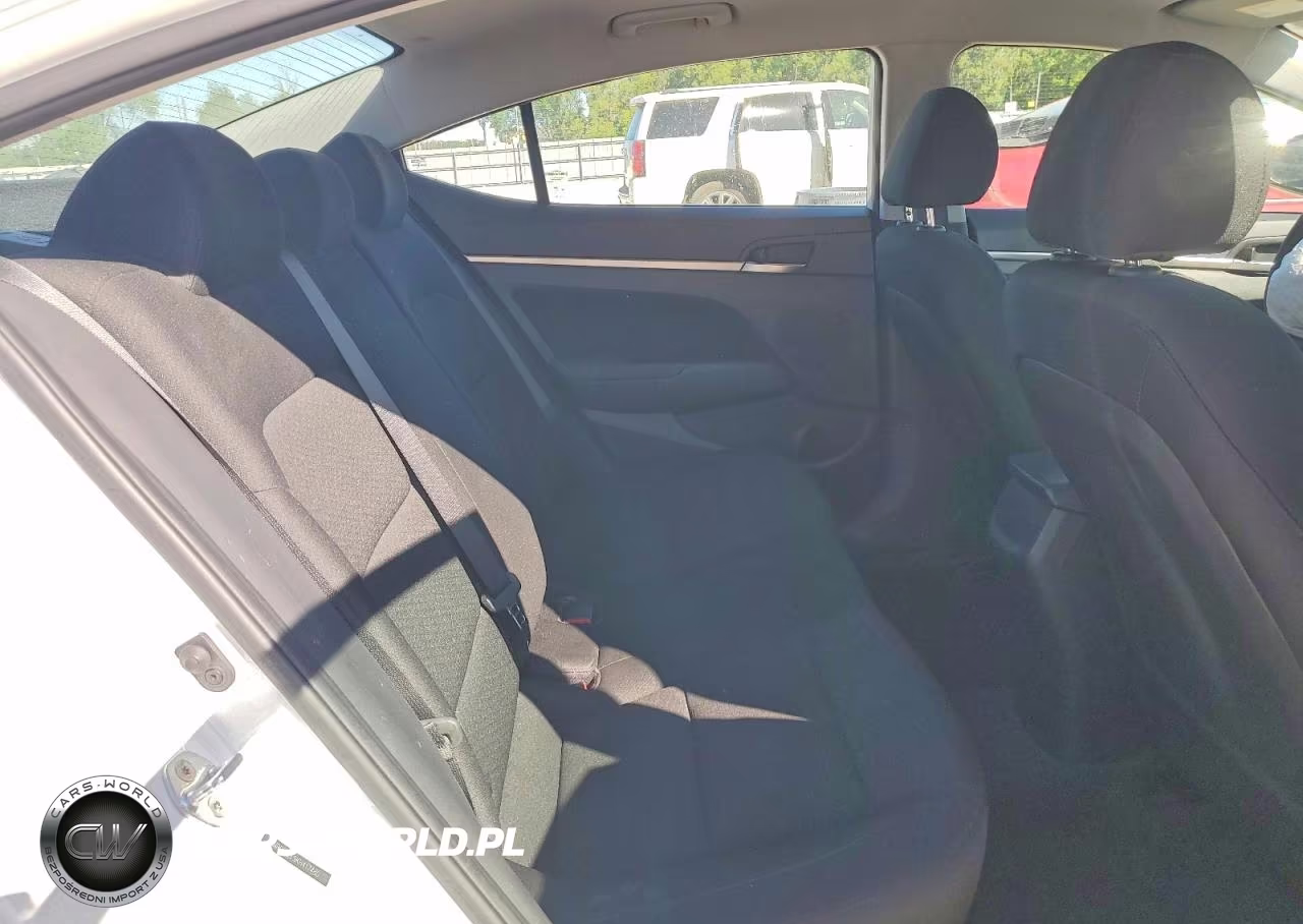 2019 Hyundai Elantra Sel VIN:5NPD84LF9KH417480 - 10