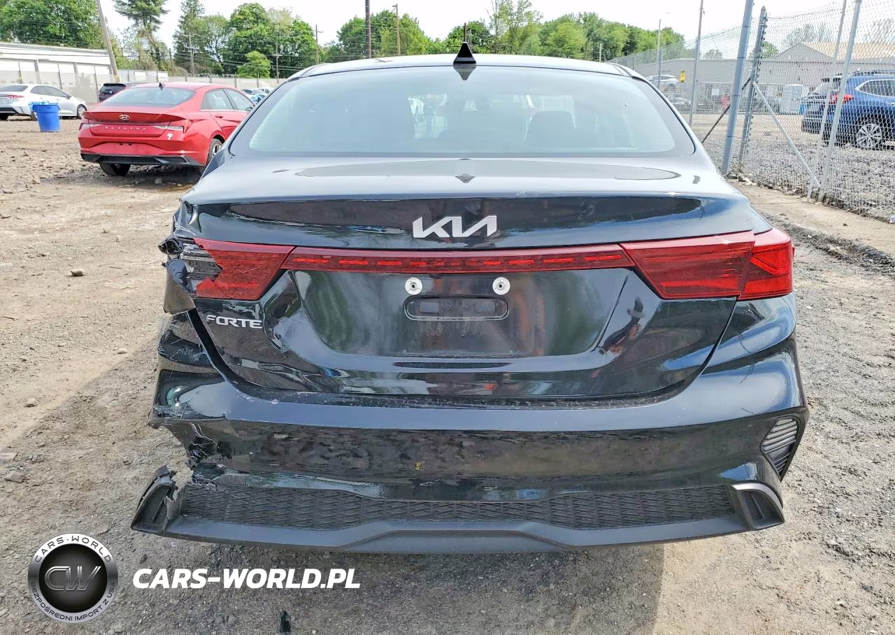 2024 Kia Forte Lxs VIN:3KPF24ADXRE742679 - 6