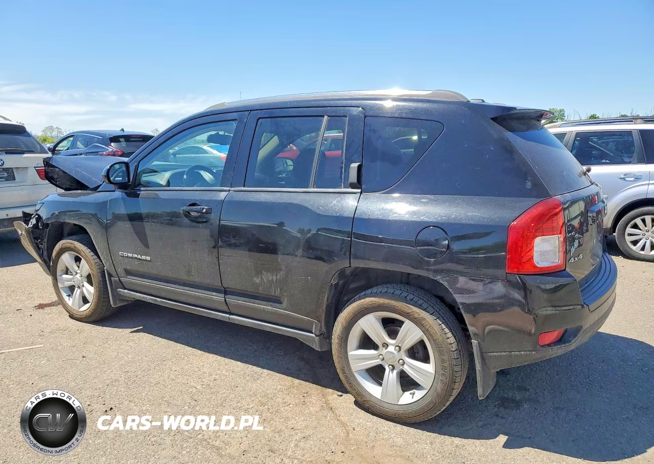 2013 Jeep Compass Latitude VIN:1C4NJDEB5DD189893 - 2