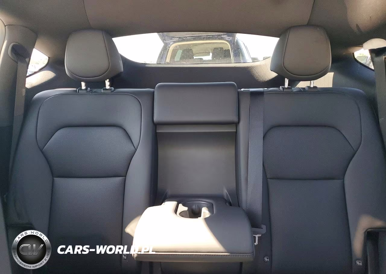 2026 Tesla Model Y VIN:7SAYGDED9TA639209 - 10