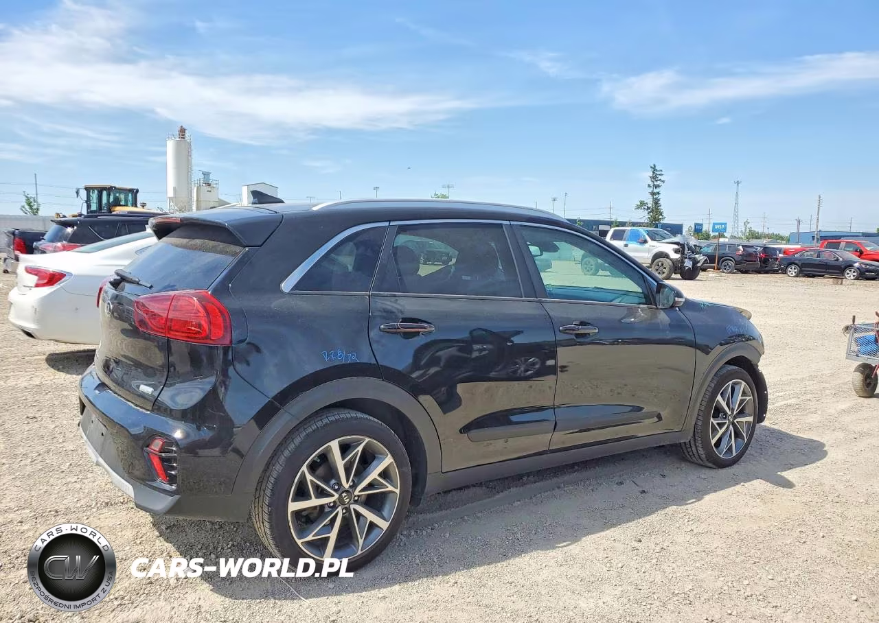 2021 Kia Niro Touring VIN:KNDCC3LCXM5463414 - 3