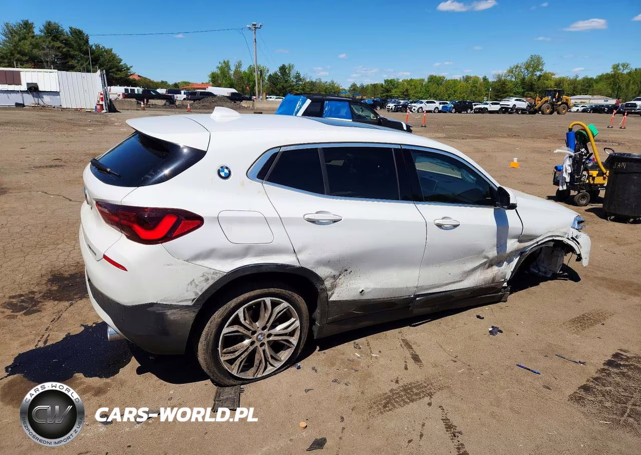 2022 BMW X2 xDrive28I VIN:WBXYJ1C05N5U69180 - 3