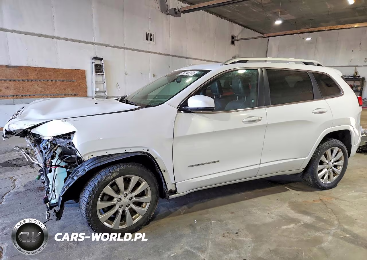 2018 Jeep Cherokee Overland