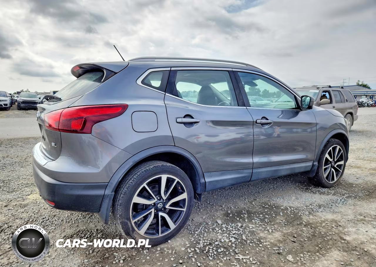 2018 Nissan Rogue Sport Sl VIN:JN1BJ1CP1JW181938 - 3