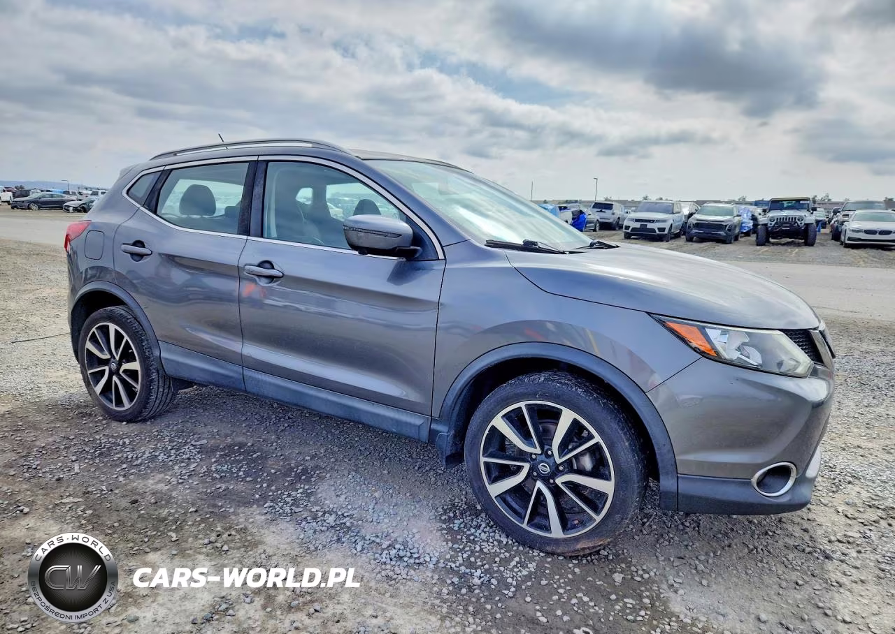 2018 Nissan Rogue Sport Sl VIN:JN1BJ1CP1JW181938 - 4