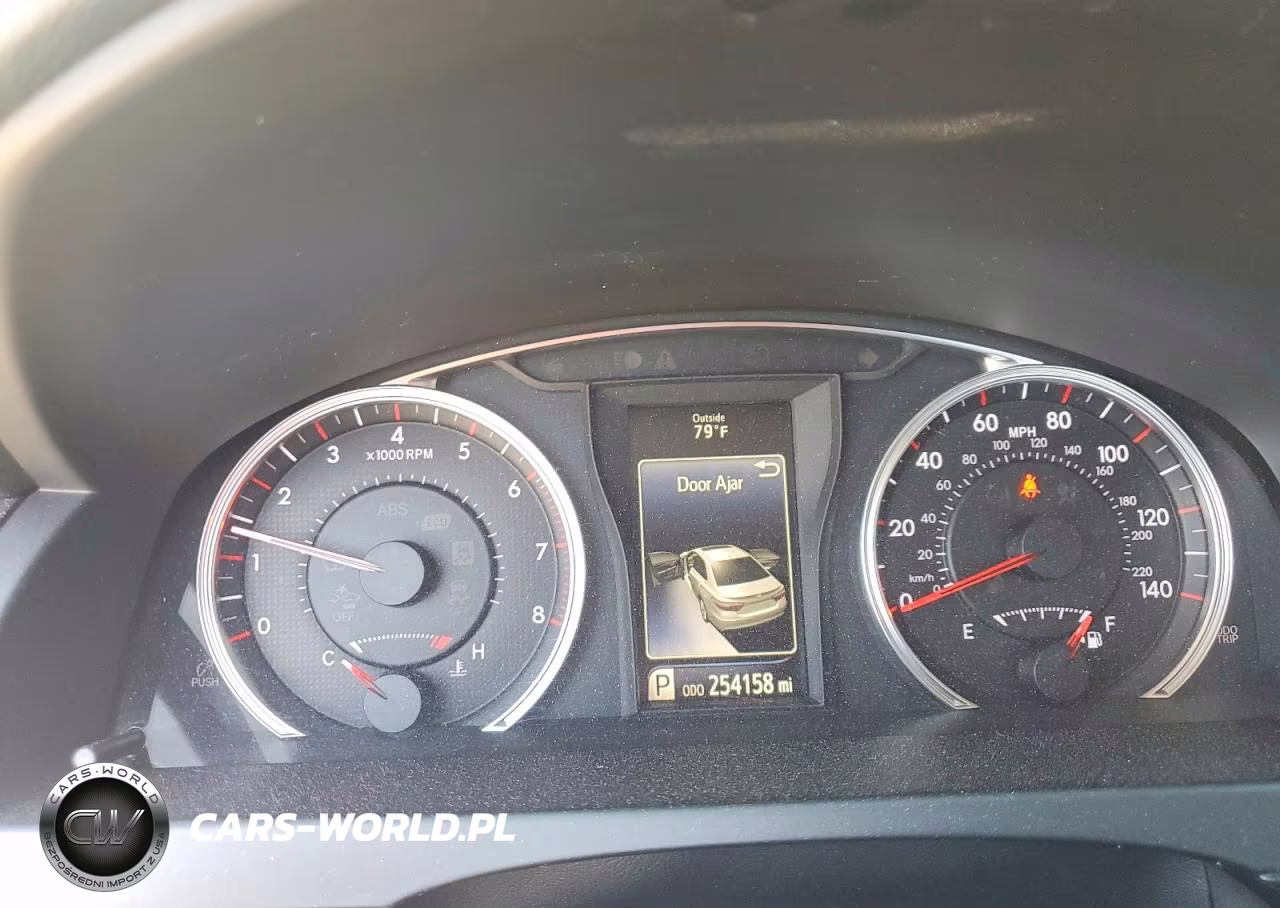 2017 Toyota Camry Xse VIN:4T1BF1FK1HU798014 - 9
