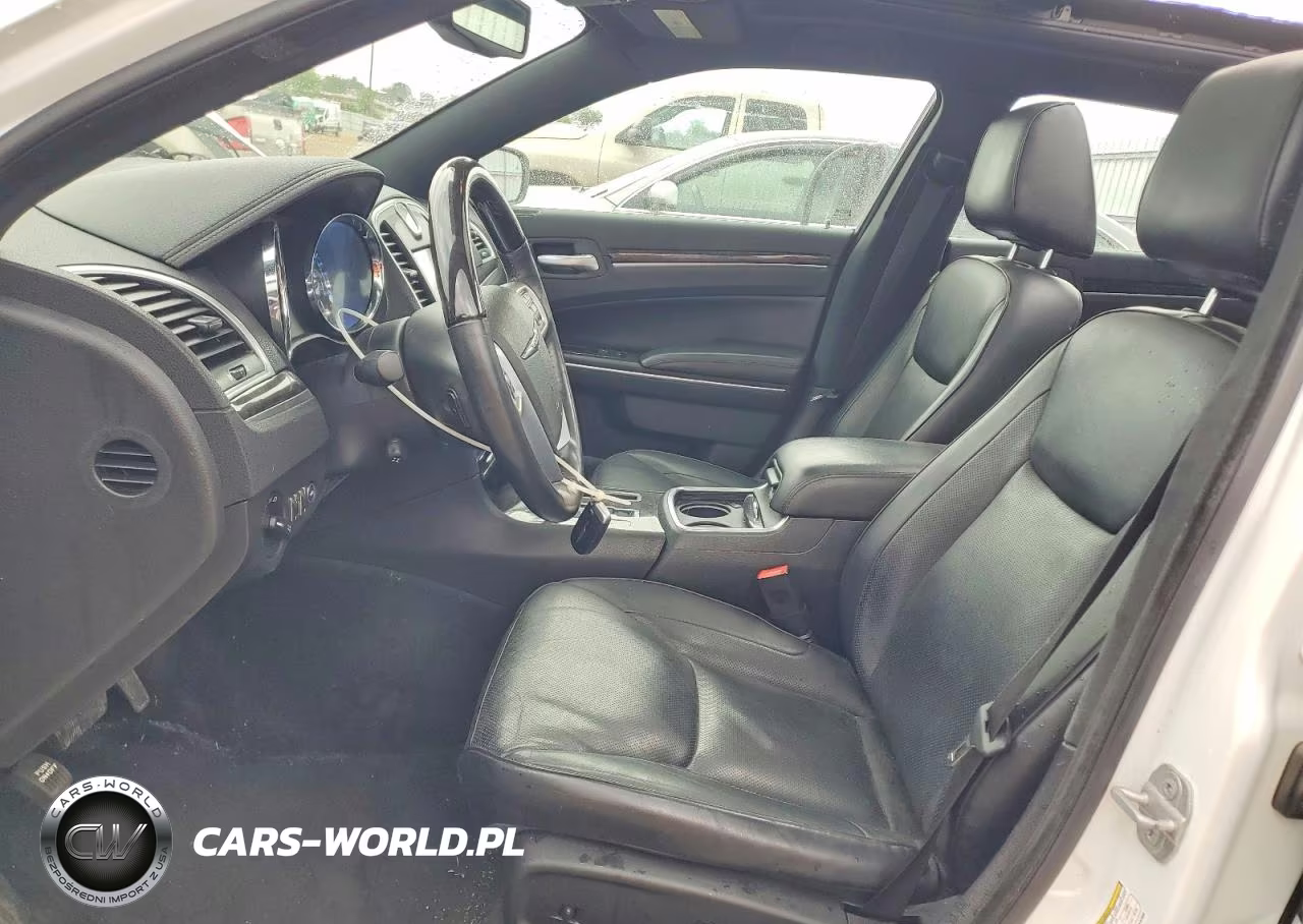 2012 Chrysler 300C VIN:2C3CCAKT2CH147555 - 7