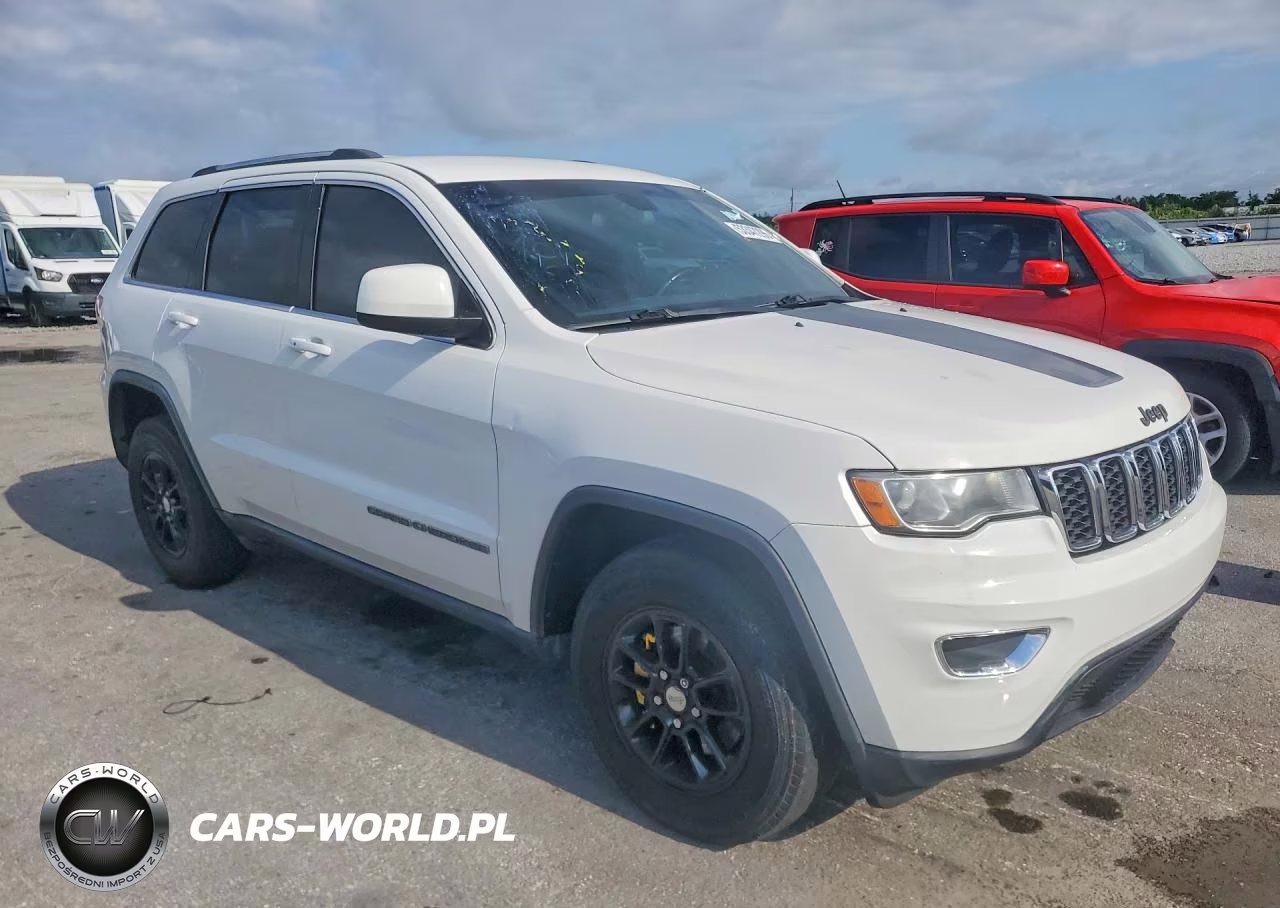 2019 Jeep Grand Cherokee Laredo VIN:1C4RJEAG6KC649932 - 4