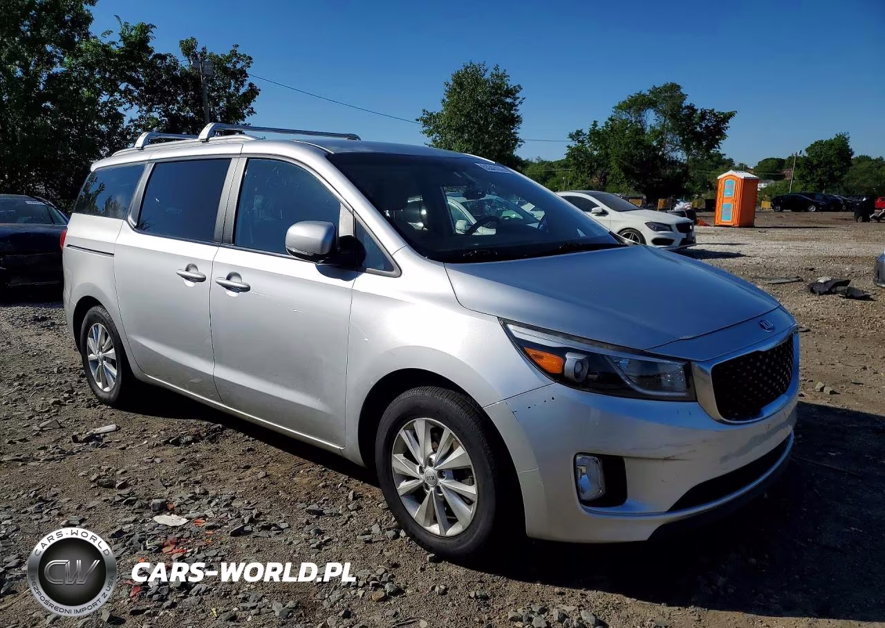 2015 Kia Sedona Lx VIN:KNDMB5C11F6060680 - 4