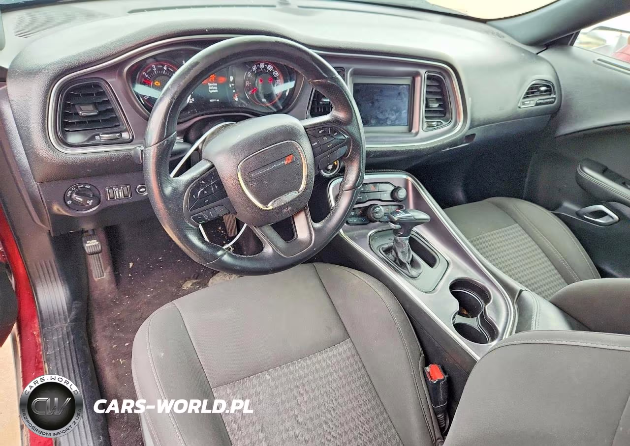 2018 Dodge Challenger Sxt VIN:2C3CDZAG0JH166120 - 8