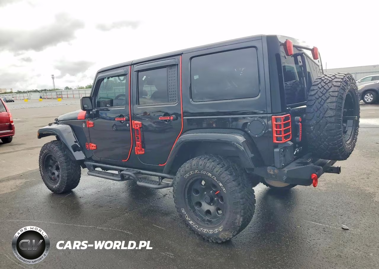 2015 Jeep Wrangler Unlimited Sahara VIN:1C4HJWEG5FL614235 - 2