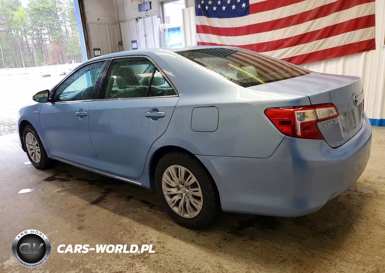 2013 Toyota Camry Hybrid Le VIN:4T1BD1FK8DU068486 - 2