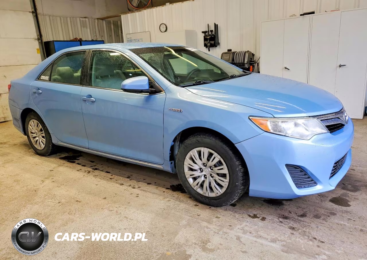 2013 Toyota Camry Hybrid Le VIN:4T1BD1FK8DU068486 - 4