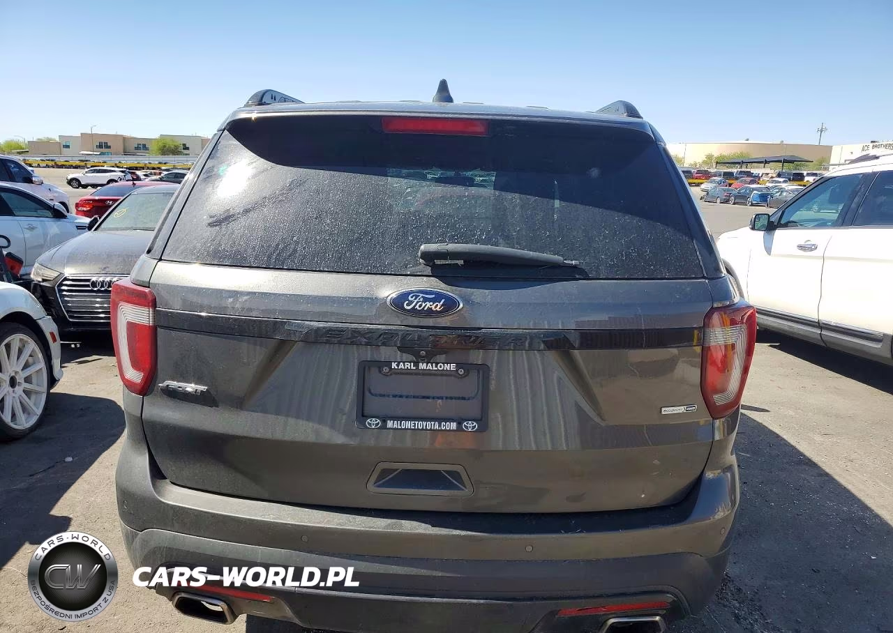 2017 Ford Explorer Sport VIN:1FM5K8GT0HGD54680 - 6