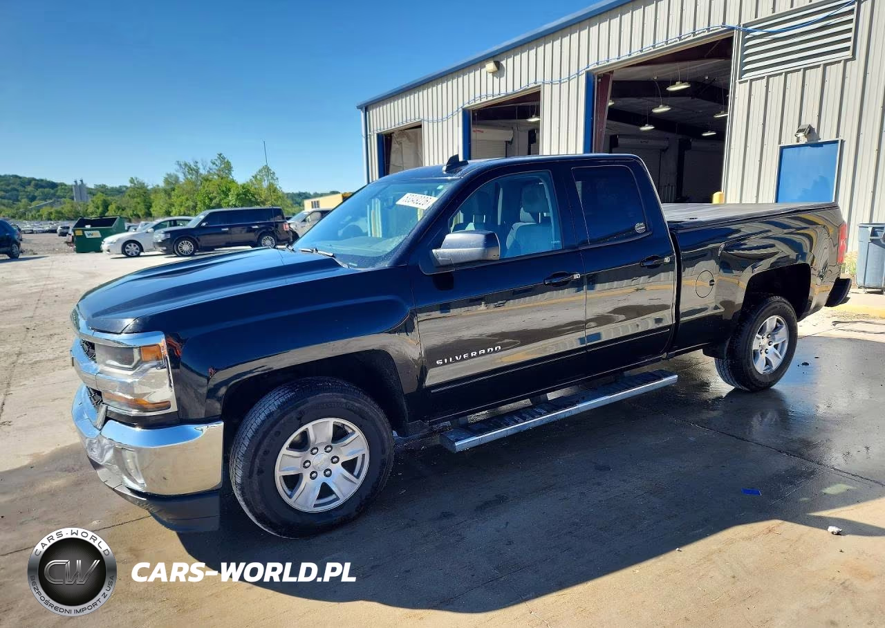 2017 Chevrolet Silverado C1500 Lt