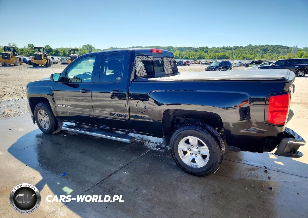 2017 Chevrolet Silverado C1500 Lt VIN:1GCRCREH1HZ133505 - 2