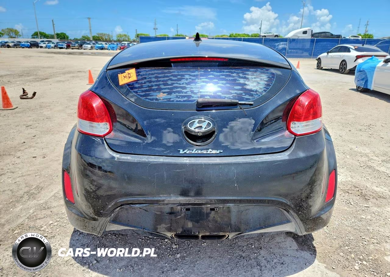 2017 Hyundai Veloster Value Edition VIN:KMHTC6AD9HU321219 - 6