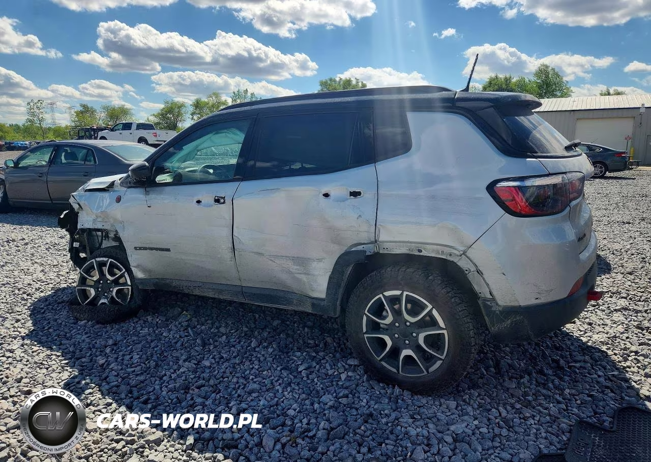 2024 Jeep Compass Trailhawk VIN:3C4NJDDN9RT108150 - 2