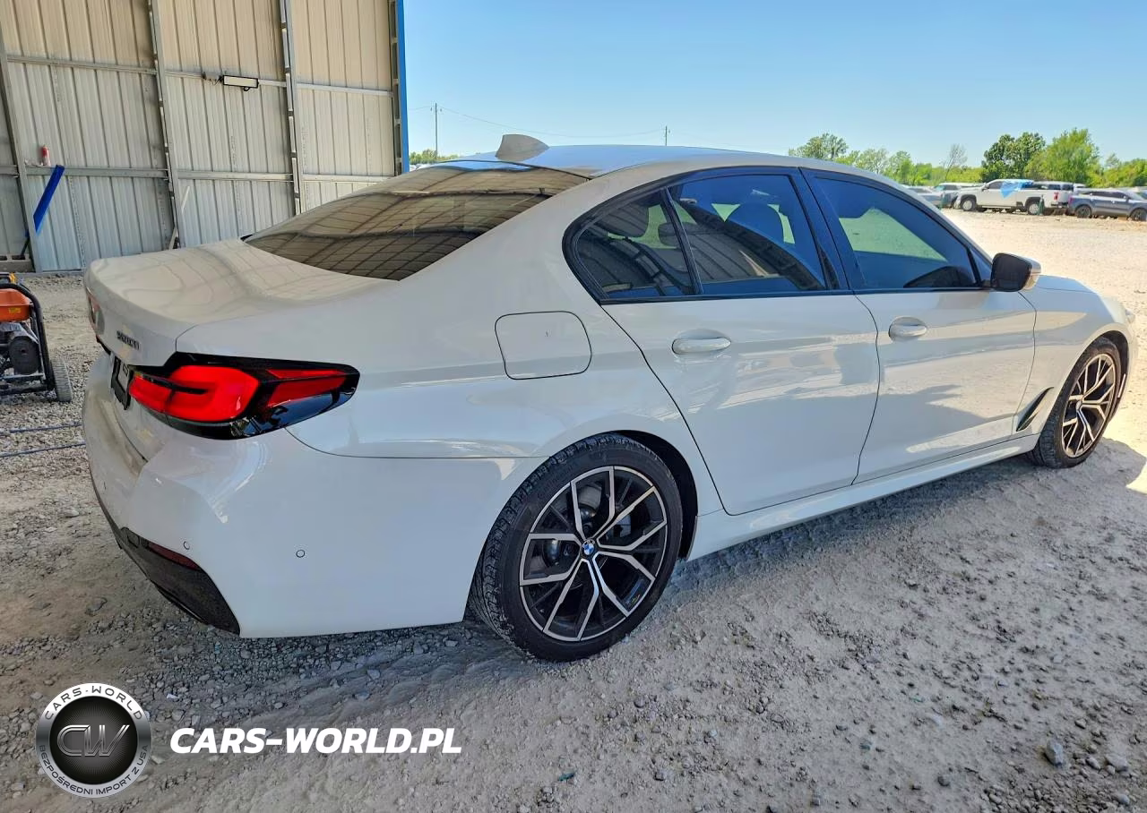 2022 BMW 530 Xi VIN:WBA13BJ01NWX81232 - 3