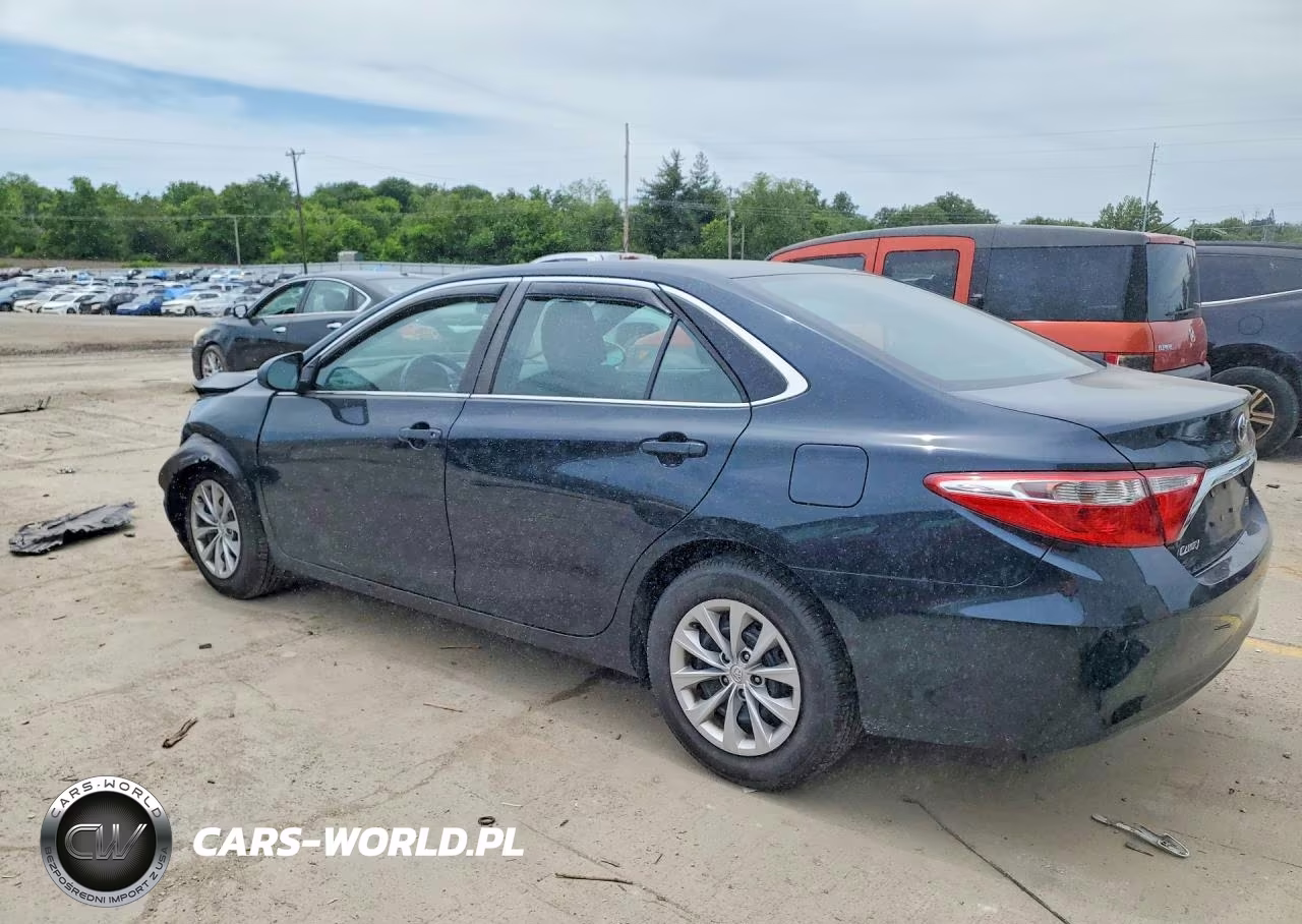 2016 Toyota Camry Le VIN:4T4BF1FK3GR560735 - 2