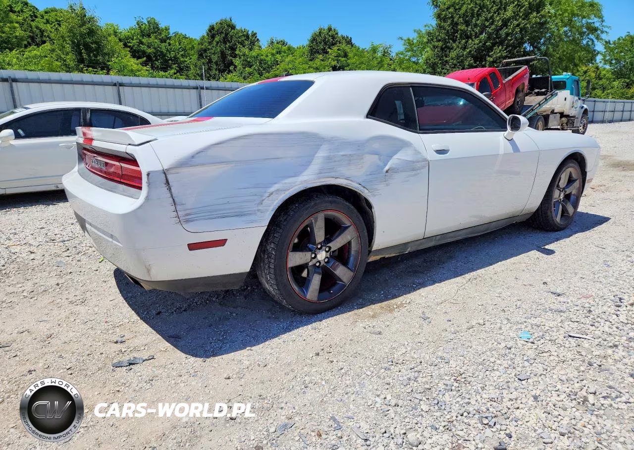 2014 Dodge Challenger Sxt VIN:2C3CDYAG4EH177086 - 3