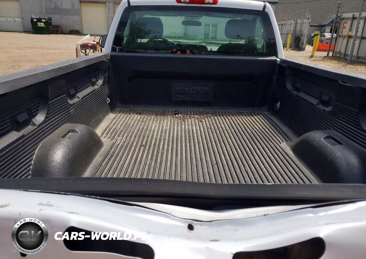 2010 Chevrolet Silverado C1500 VIN:1GCPCPEX8AZ195413 - 10
