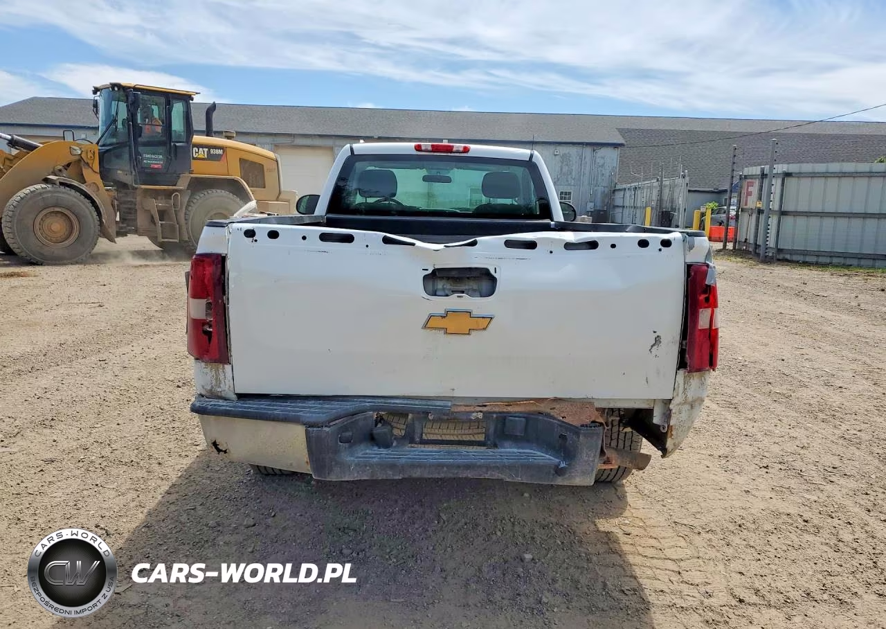 2010 Chevrolet Silverado C1500 VIN:1GCPCPEX8AZ195413 - 6
