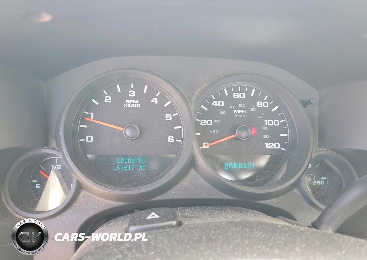 2010 Chevrolet Silverado C1500 VIN:1GCPCPEX8AZ195413 - 9