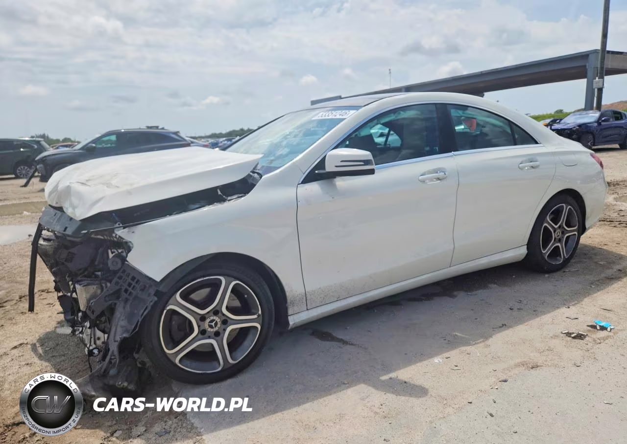2018 Mercedes-Benz Cla 250 4Matic – zdjęcie 1 z 12