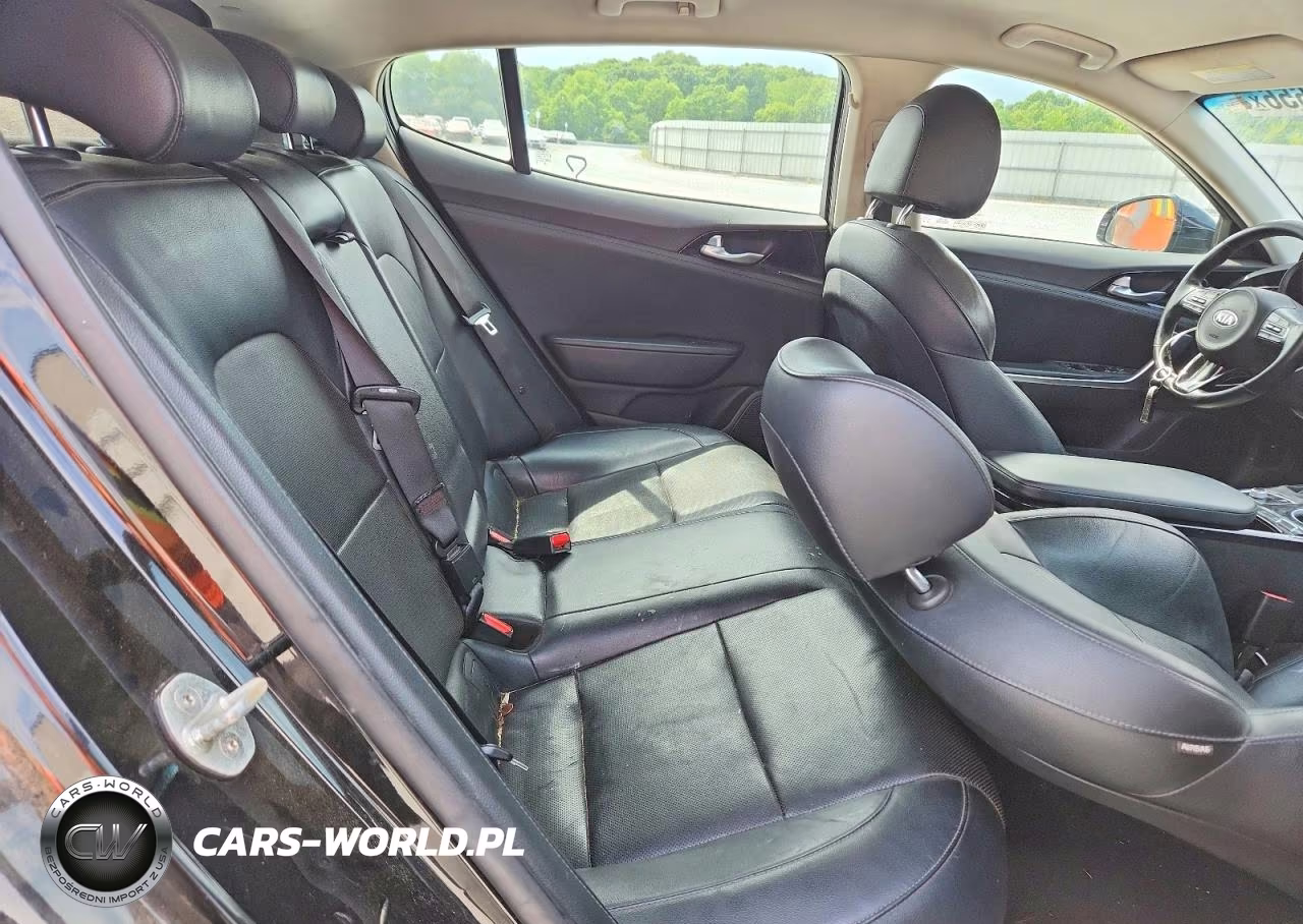 2018 Kia Stinger Base VIN:KNAE15LAXJ6041171 - 10