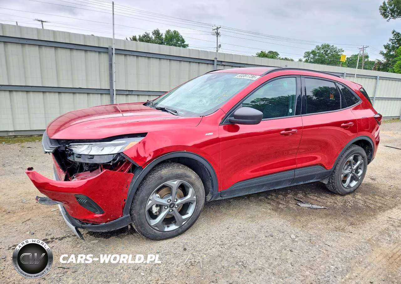 2025 Ford Escape St Line