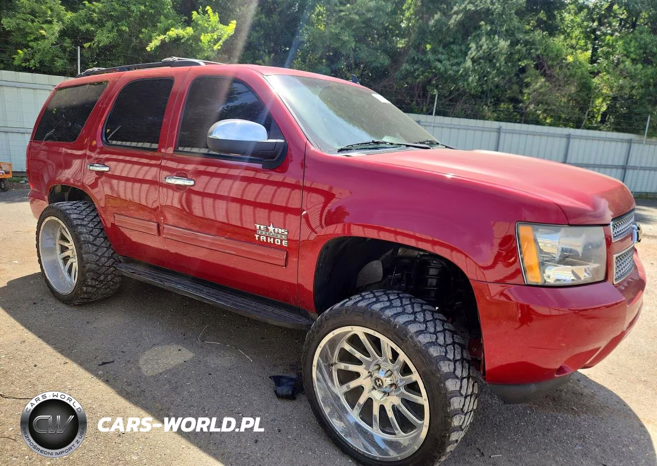 2013 Chevrolet Tahoe C1500 Ls VIN:1GNSCAE09DR203699 - 4
