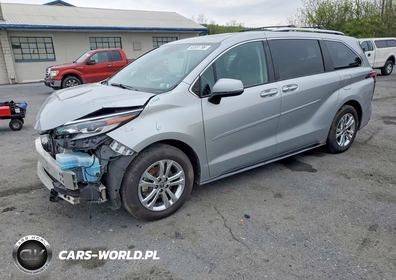 2022 Toyota Sienna Limited