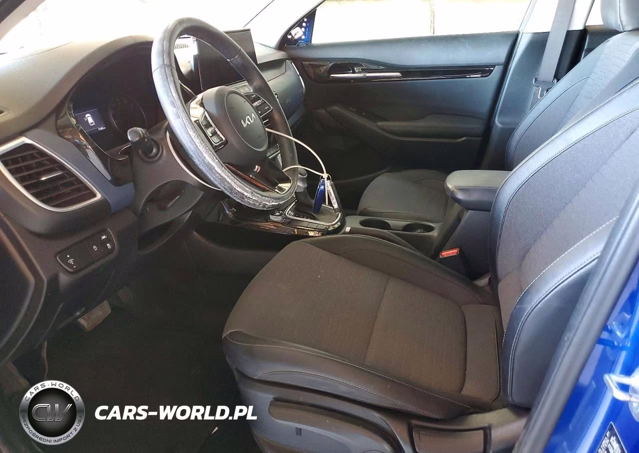 2023 Kia Seltos S VIN:KNDEU2AA5P7385358 - 7