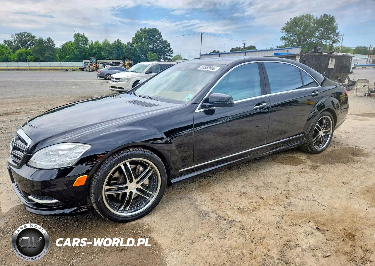 2011 Mercedes-Benz S 550