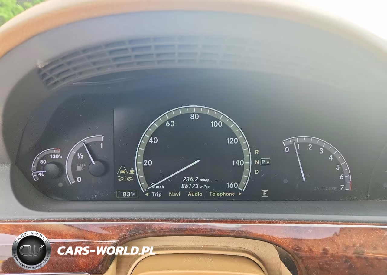 2011 Mercedes-Benz S 550 VIN:WDDNG7BB9BA395226 - 9