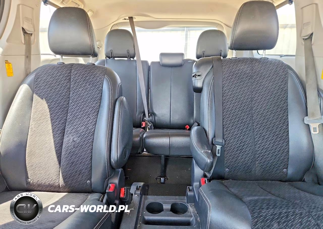 2014 Toyota Sienna Sport VIN:5TDXK3DC4ES521239 - 10