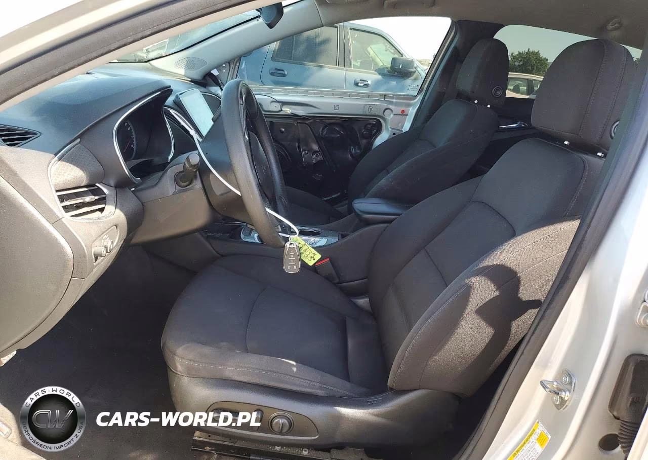 2019 Chevrolet Malibu Lt VIN:1G1ZD5ST3KF139810 - 7