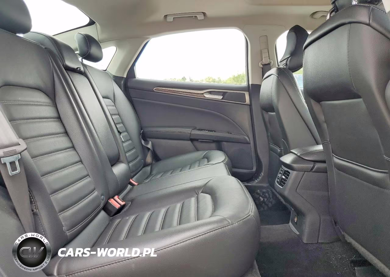 2015 Ford Fusion Se VIN:3FA6P0HDXFR129715 - 10