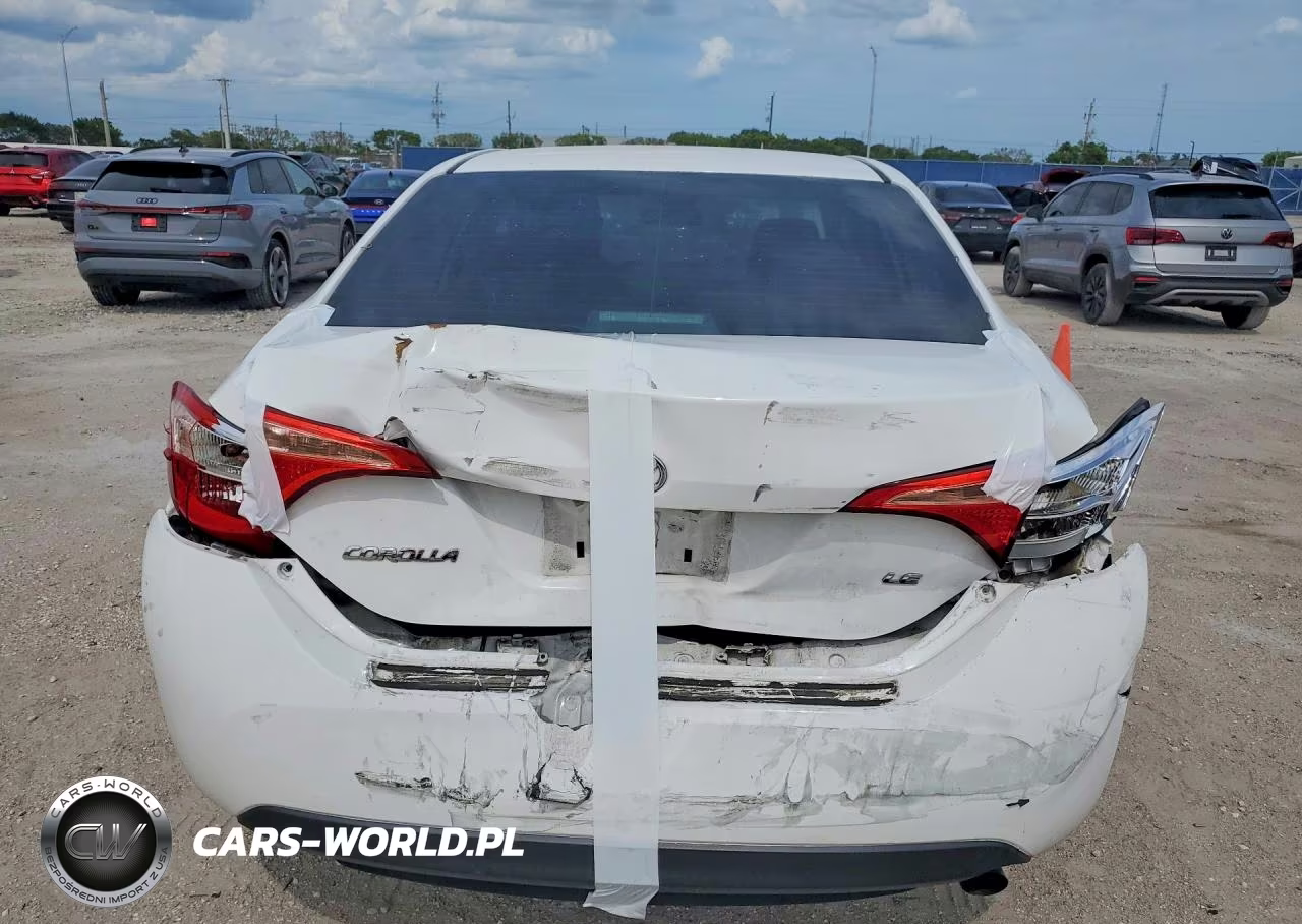 2017 Toyota Corolla Le VIN:2T1BURHE6HC836415 - 6