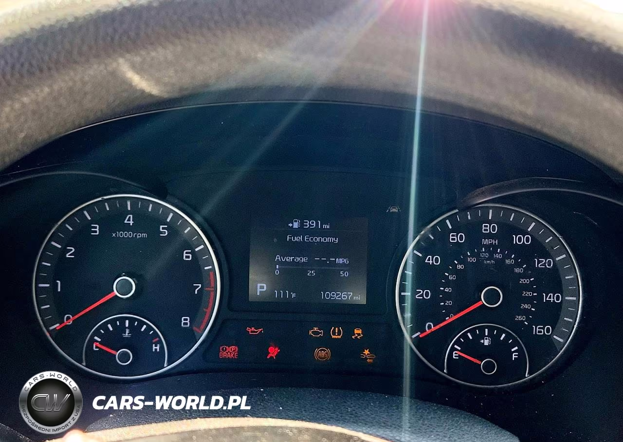 2020 Kia Optima VIN:5XXGT4L31LG448298 - 9