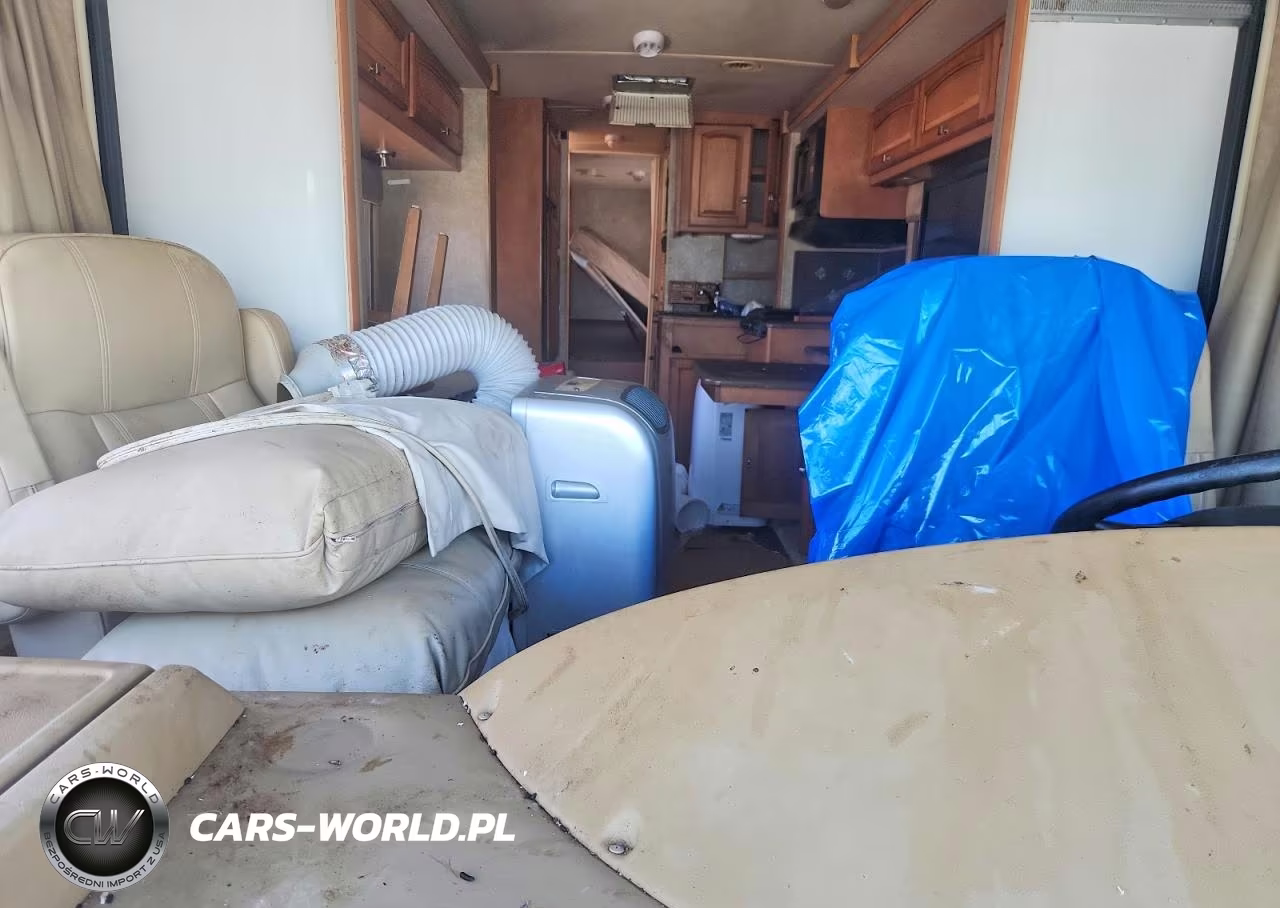 2013 Winnebago Vista Rv VIN:1F65F5DY6D0A06783 - 8