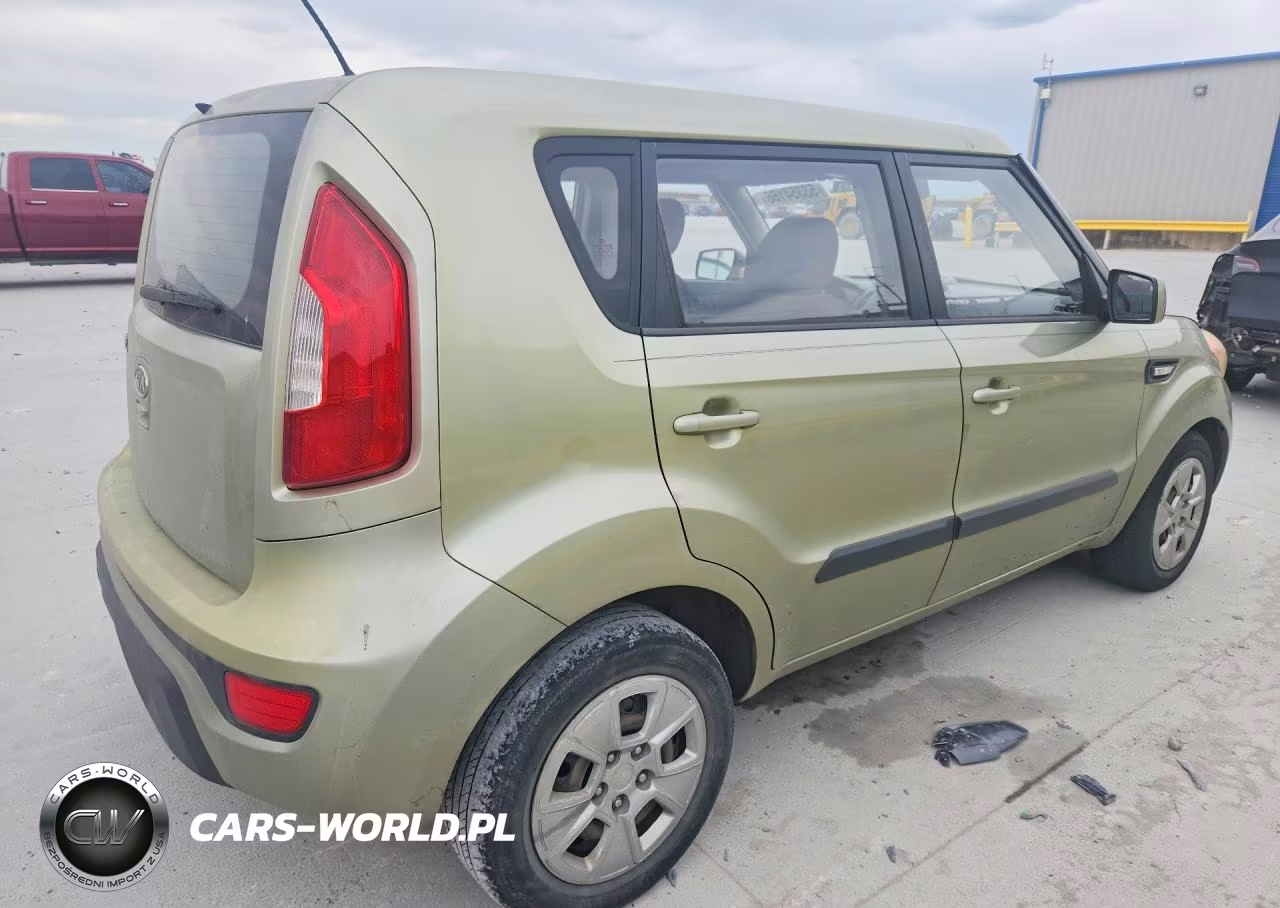 2012 Kia Soul Base VIN:KNDJT2A51C7407600 - 3