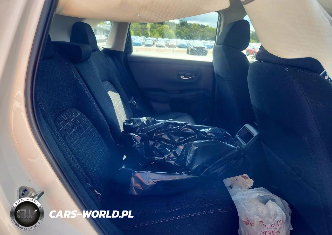 2025 Honda Hr-V Lx VIN:3CZRZ2H33SM768119 - 11