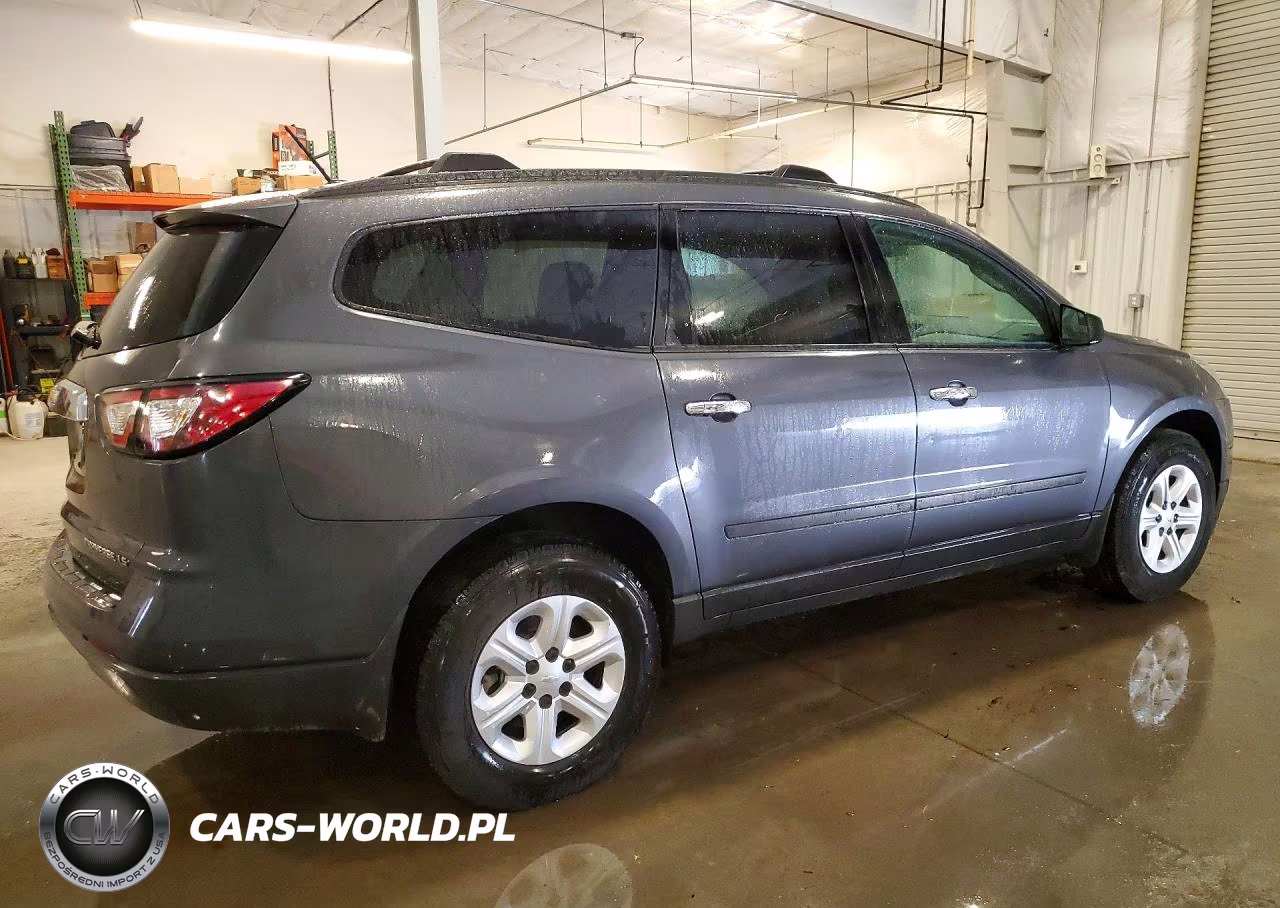 2014 Chevrolet Traverse Ls VIN:1GNKRFKD5EJ122685 - 3