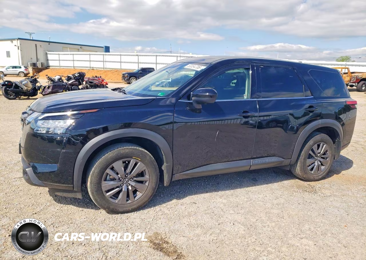 2023 Nissan Pathfinder S – zdjęcie 1 z 13