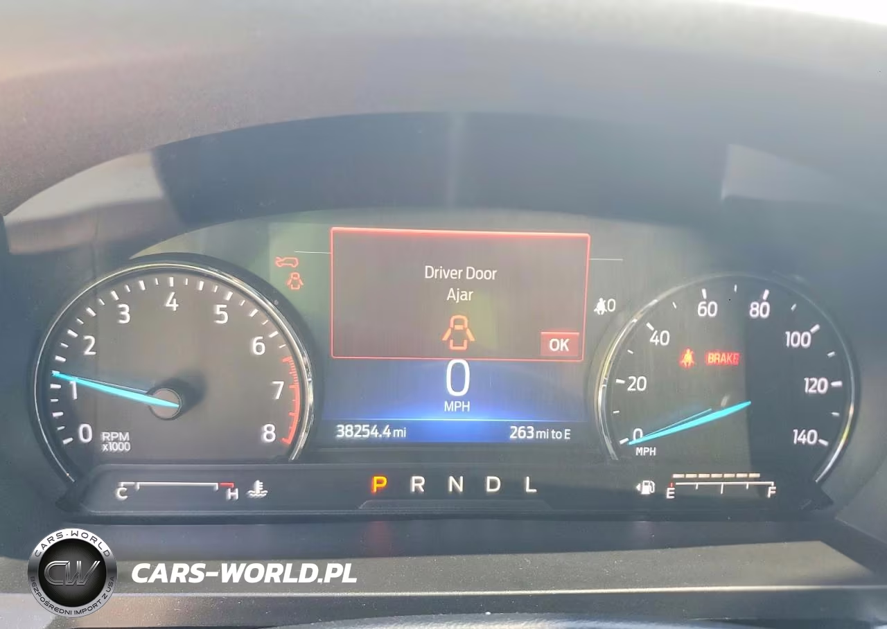 2022 Ford Explorer VIN:1FMSK8DH7NGA47067 - 9