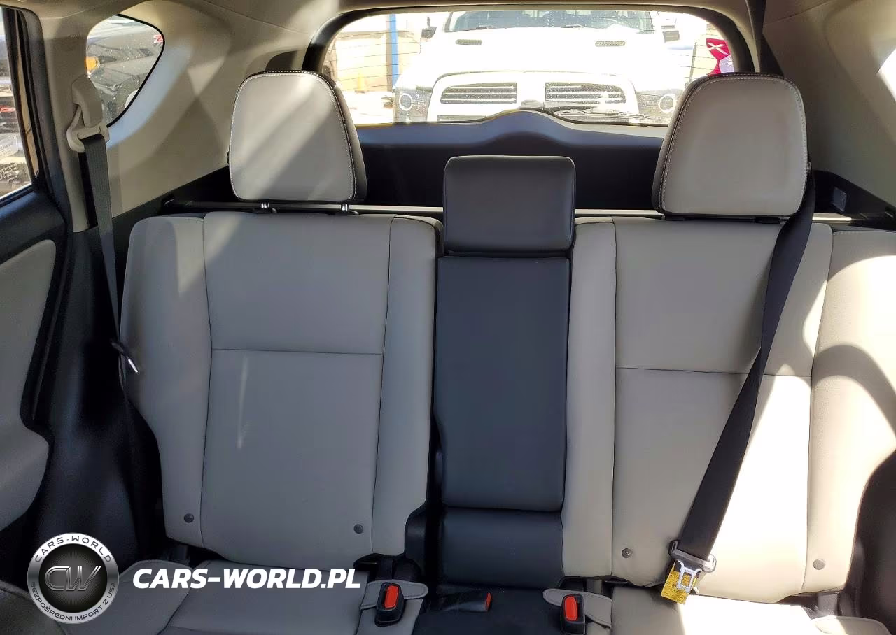 2018 Toyota Rav4 Limited VIN:JTMDFREV5JJ175669 - 10